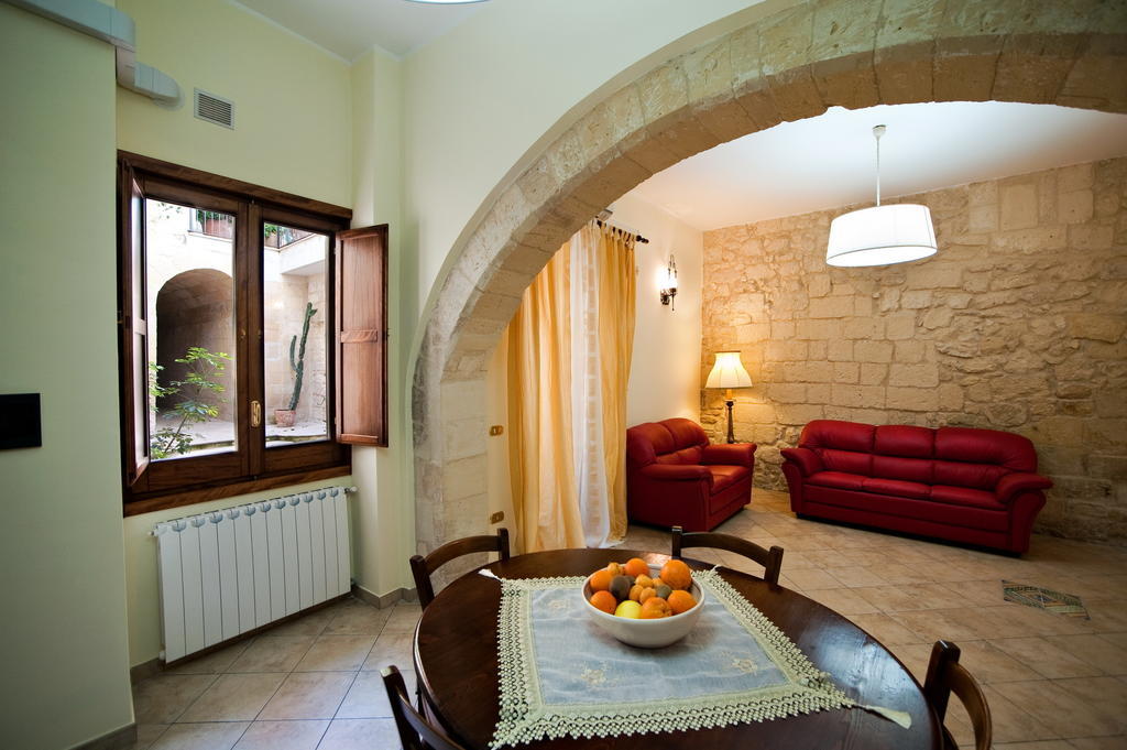 Le Antiche Mura Lecce Bagian luar foto